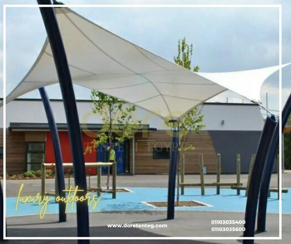 مظلات مسابح